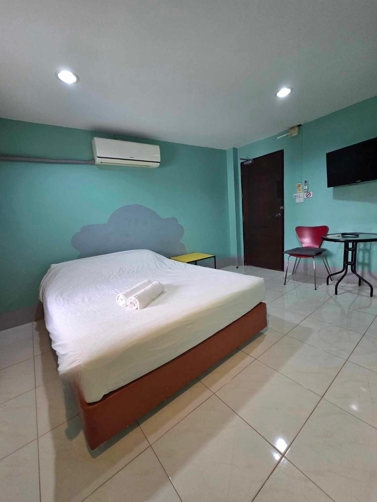 City Inn Udonthani Bagian luar foto